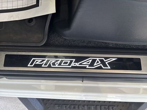 Used 2023 Nissan Frontier PRO-4X w/ Pro Convenience Package image 34