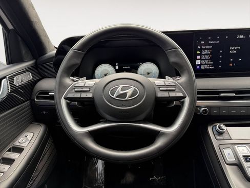 Used 2025 Hyundai Palisade Calligraphy AWD/4WD image 13