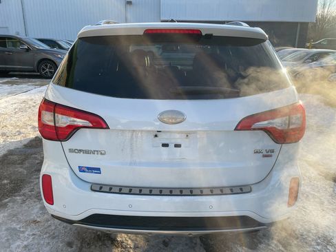 Used 2015 Kia Sorento SX image 6