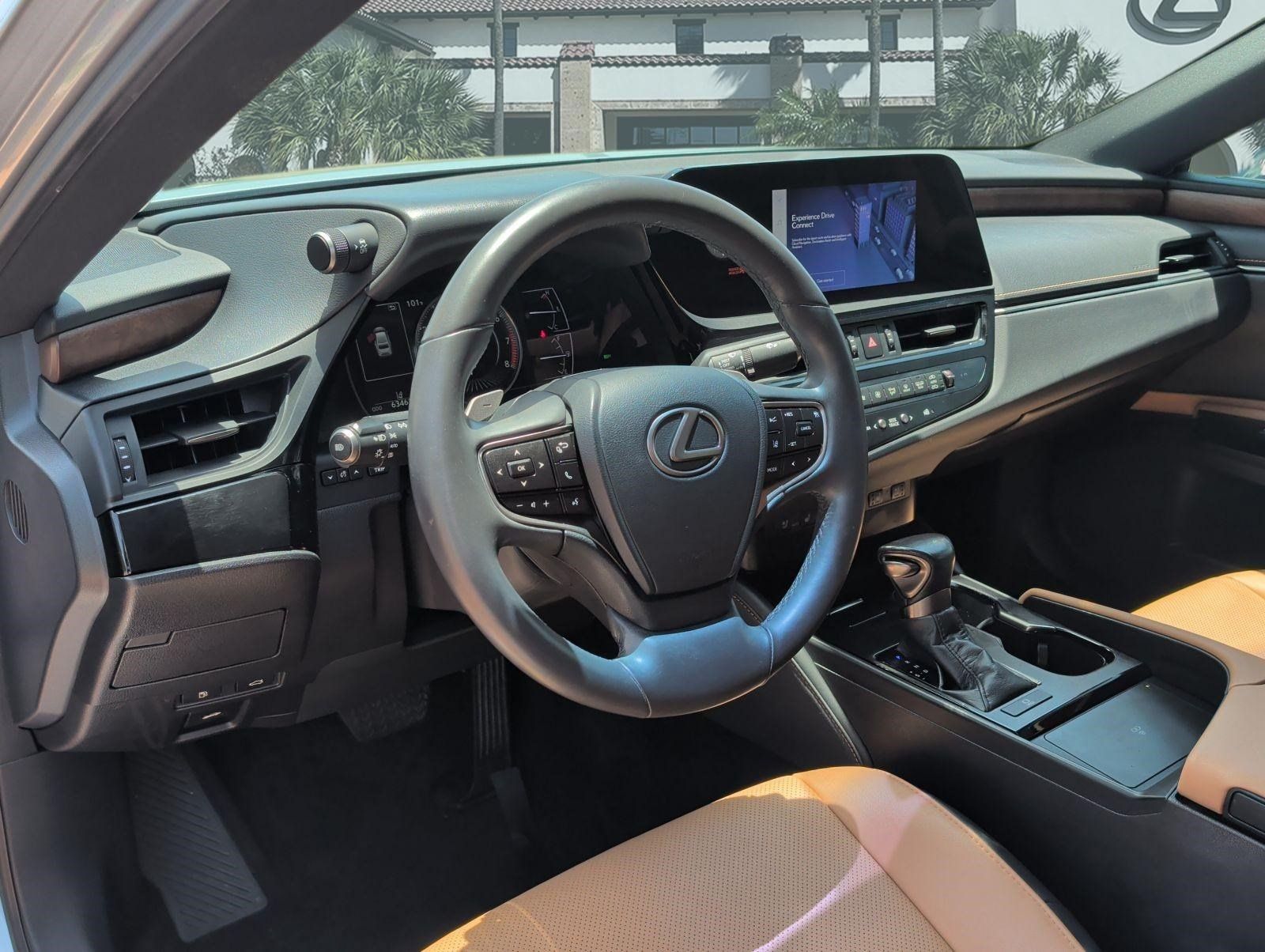 Used 2023 Lexus ES 350 w/ Premium Package FWD image 12