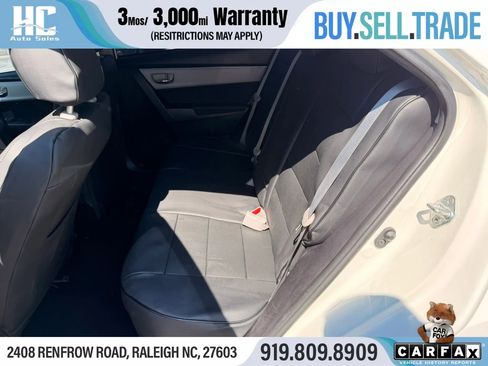 Used 2018 Toyota Corolla LE FWD image 15