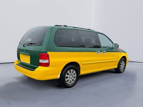 Used 2005 Kia Sedona LX FWD image 3
