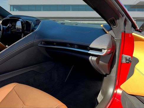 Used 2023 Chevrolet Corvette Stingray Preferred Cpe w/ Z51 Performance Package RWD image 23