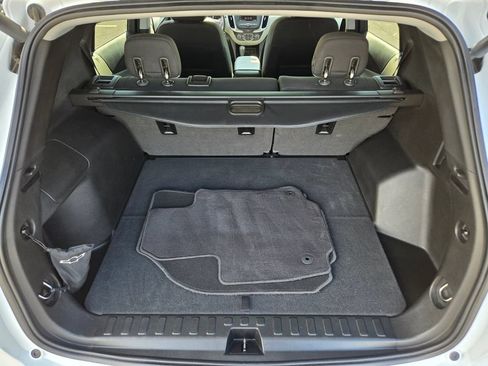 Used 2020 Chevrolet Equinox LT FWD image 13