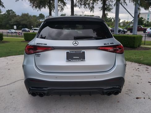 Used 2024 Mercedes-Benz GLC 43 AMG 4MATIC image 9