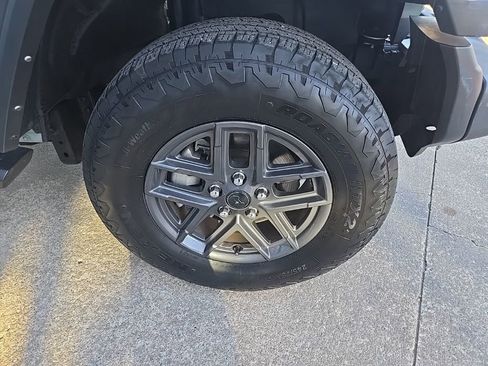 Used 2024 Jeep Wrangler Sport S image 24