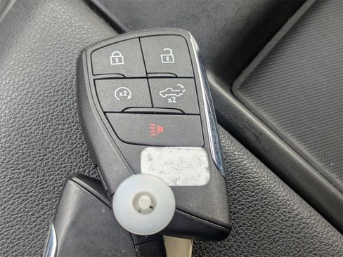 Used 2023 Chevrolet Silverado 1500 LT image 31