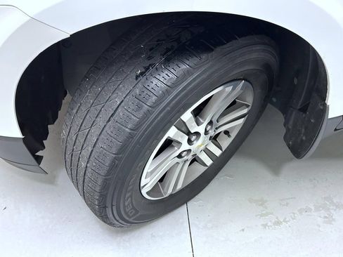 Used 2016 Chevrolet Traverse LT AWD/4WD image 24