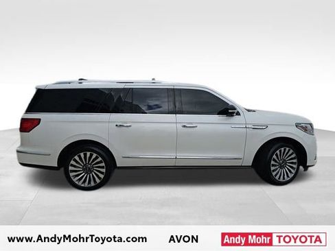 Used 2018 Lincoln Navigator L Reserve w/ Technology Package image 8