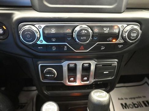 Used 2019 Jeep Wrangler Sport AWD/4WD image 43