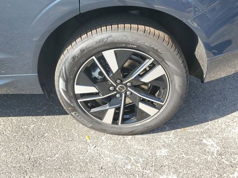 New 2026 Volvo XC60 T8 Core image 3