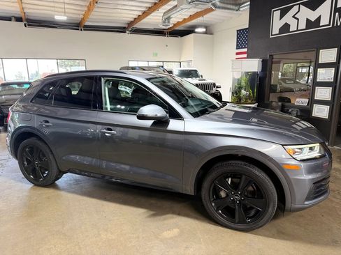 Used 2019 Audi Q5 2.0T Premium Plus w/ Premium Plus Package AWD/4WD image 5