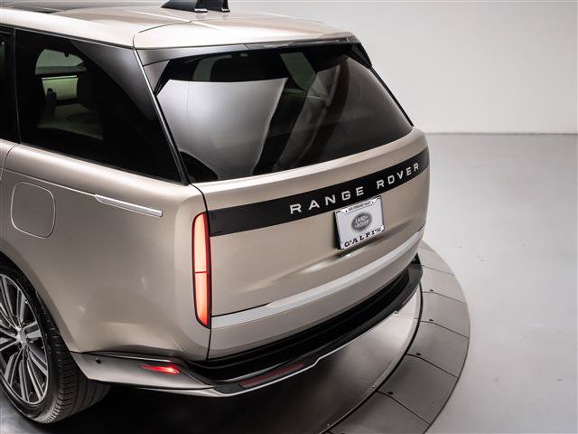 Used 2024 Land Rover Range Rover Autobiography AWD/4WD image 32