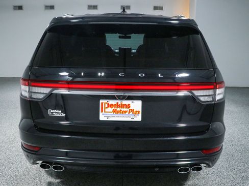 Used 2023 Lincoln Aviator Reserve w/ Jet Package AWD/4WD image 8