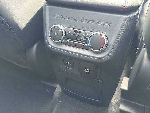 New 2026 Ford Explorer ST-Line image 18