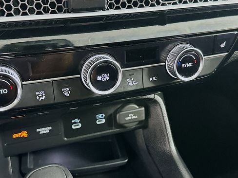 Used 2025 Honda Civic Sport image 23