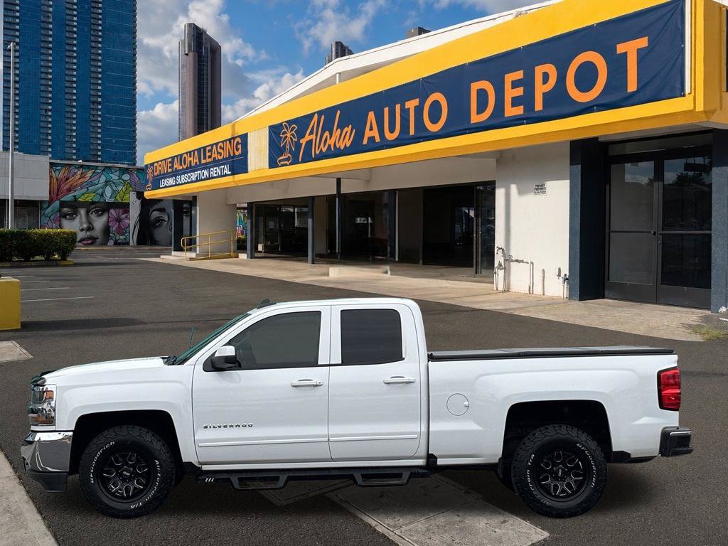 Used 2018 Chevrolet Silverado 1500 LT RWD image 2