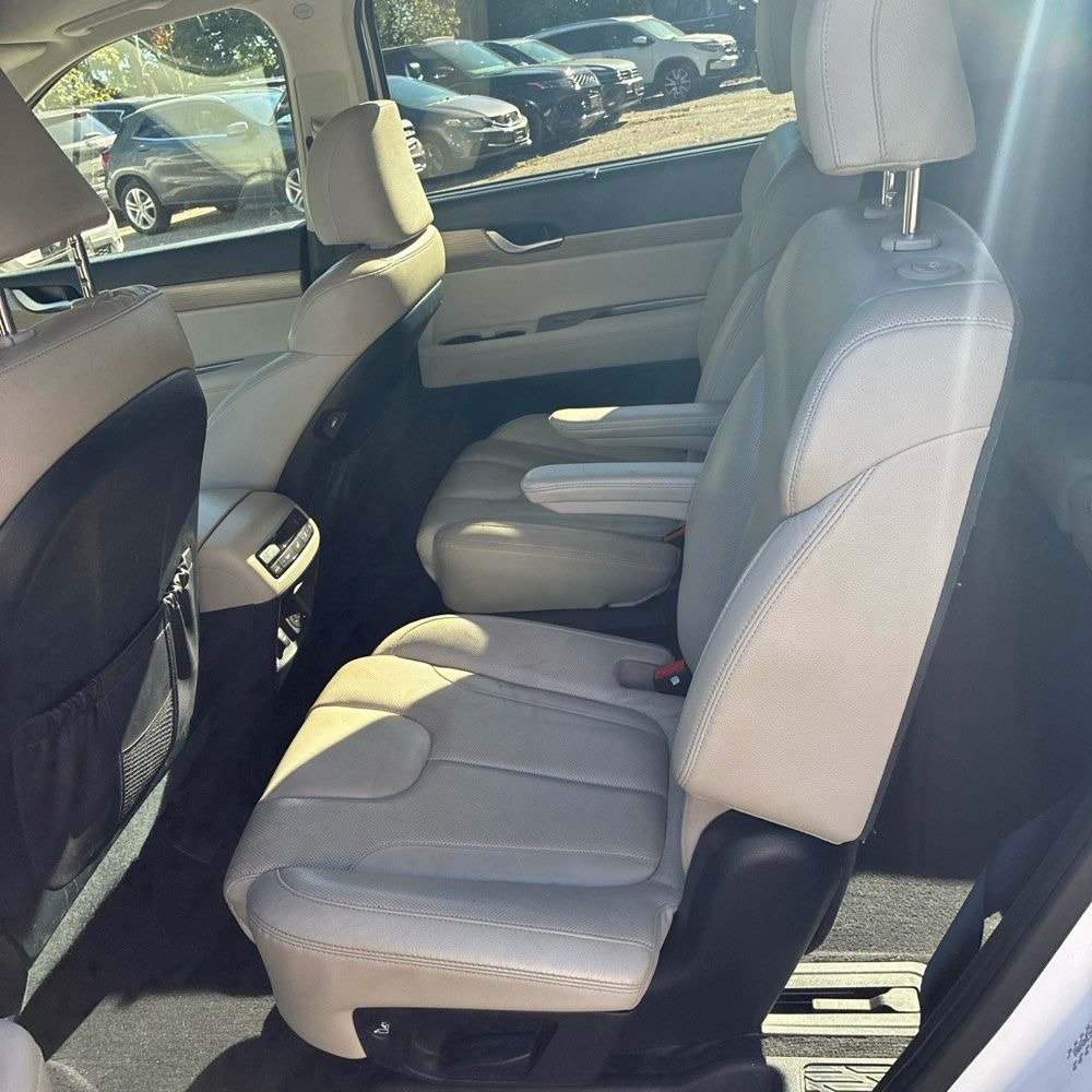 Used 2021 Hyundai Palisade SEL w/ Premium Package AWD/4WD image 13