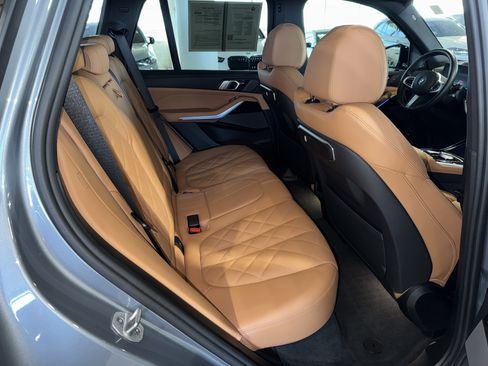 Certified 2025 BMW X5 xDrive50e w/ M Sport Package image 12