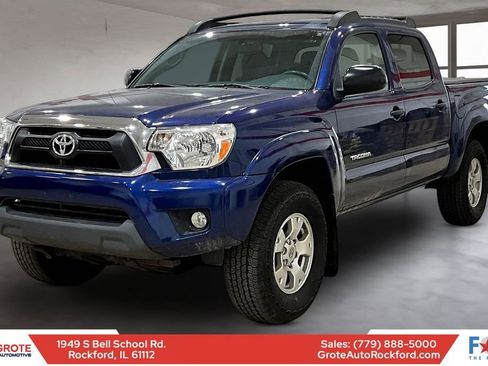 Used 2015 Toyota Tacoma 4x4 Double Cab w/ TRD Off-Road Package image 1