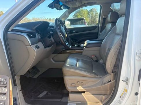 Used 2018 Chevrolet Tahoe LT image 10