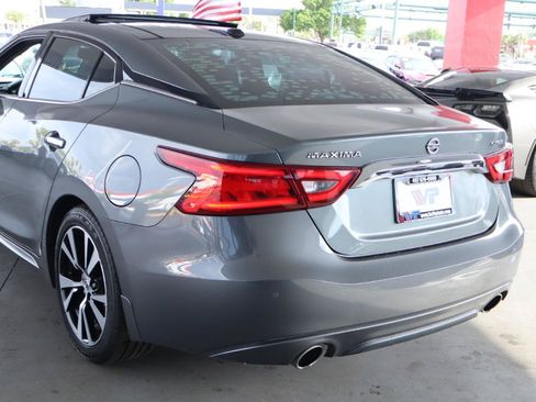 Used 2018 Nissan Maxima Platinum FWD image 9