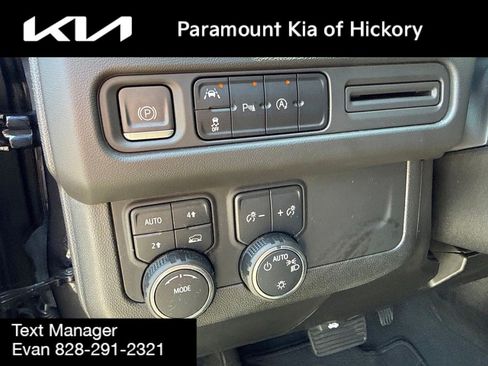 Used 2023 Chevrolet Suburban LS AWD/4WD image 20