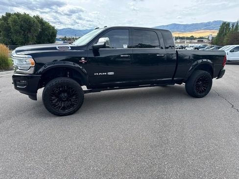 Used 2019 RAM 2500 Limited AWD/4WD image 2