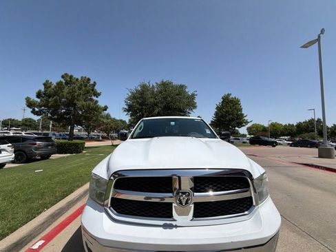 Used 2014 RAM 1500 Classic SLT RWD image 2