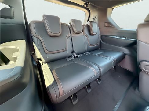 New 2026 Nissan Armada SL w/ Captain's Chari Seat Package RWD image 28