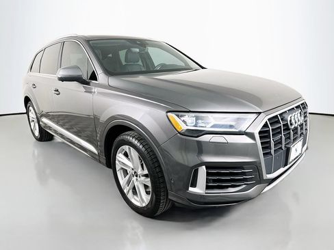 Used 2021 Audi Q7 2.0T Premium Plus w/ Premium Plus Package AWD/4WD image 3