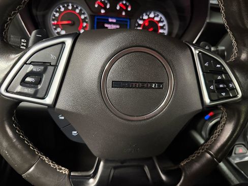 Used 2019 Chevrolet Camaro LS RWD image 18
