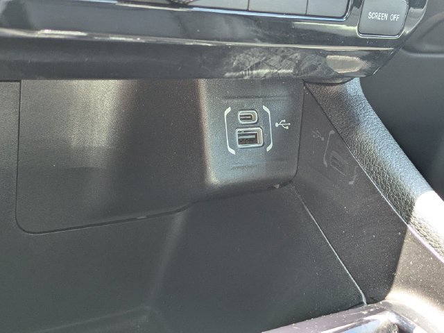 Used 2024 Jeep Compass Latitude AWD/4WD image 29