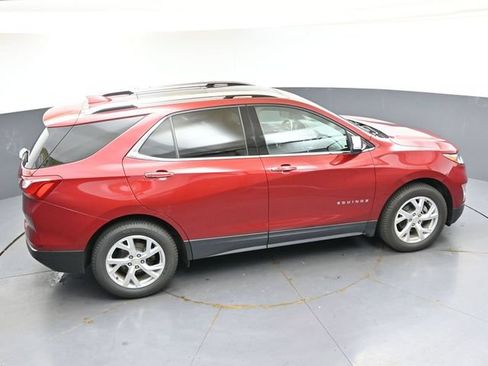 Used 2020 Chevrolet Equinox Premier AWD/4WD image 42