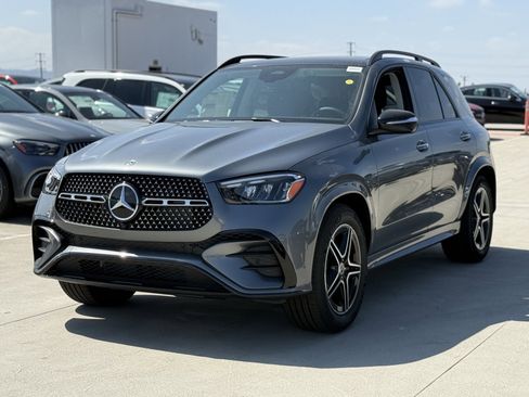 New 2026 Mercedes-Benz GLE 450 4MATIC image 4