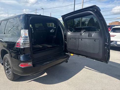Used 2020 Lexus GX 460 Premium AWD/4WD image 9