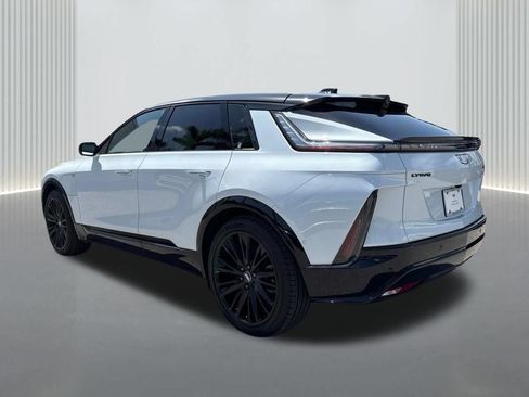 New 2026 Cadillac Lyriq Sport w/ LPO, ONYX Package RWD image 7