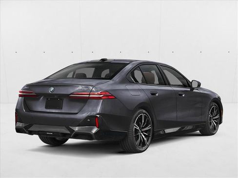 New 2027 BMW 550e xDrive w/ Executive Package AWD/4WD image 2