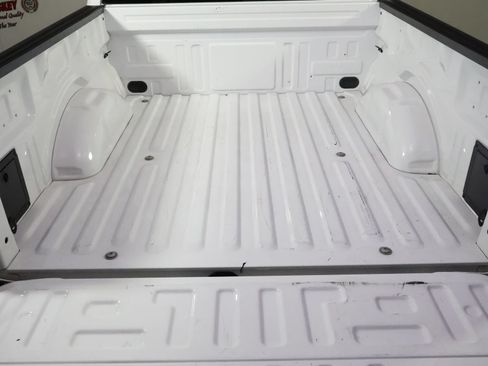 Used 2024 Ford F150 XLT RWD image 11