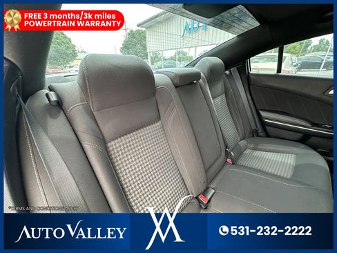 Used 2018 Dodge Charger GT AWD/4WD image 27