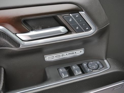 Used 2024 GMC Sierra 1500 Denali image 17