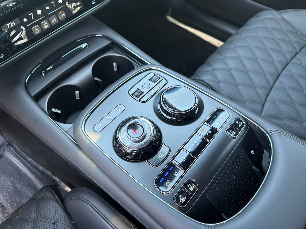 Used 2026 Genesis G90 3.5T Prestige AWD/4WD image 34