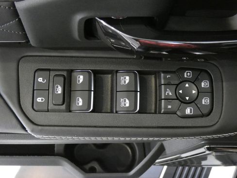 New 2026 RAM 3500 Limited image 27