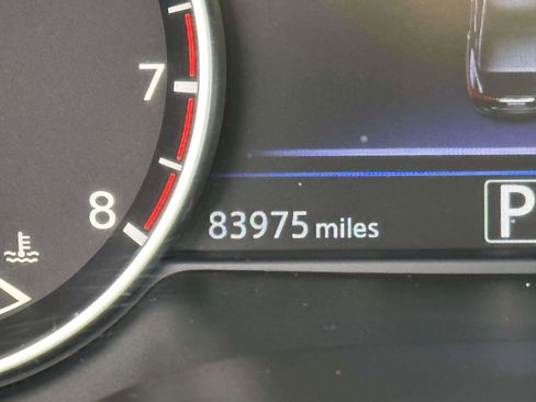 Used 2017 Nissan Maxima Platinum image 27