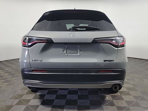 Certified 2025 Honda HR-V Sport image 5