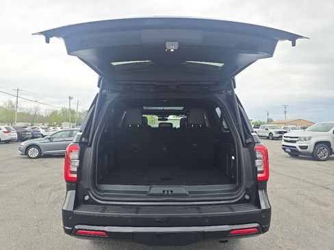 Used 2024 Ford Expedition Max Limited AWD/4WD image 8