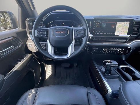 Used 2024 GMC Sierra 1500 Elevation w/ Elevation Premium Package image 12