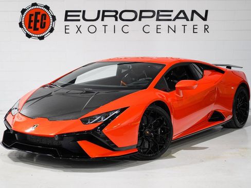 Used 2024 Lamborghini Huracan Tecnica image 4