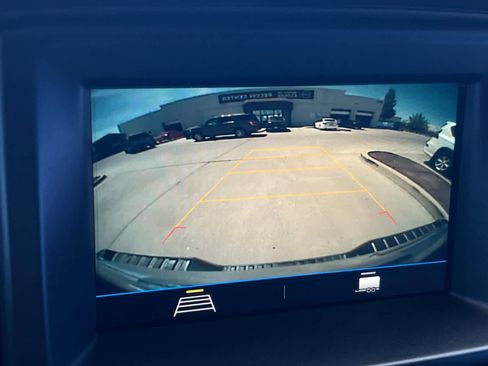 Used 2019 Chevrolet Colorado W/T RWD image 19