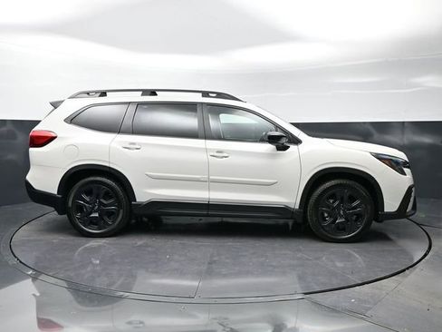 Used 2024 Subaru Ascent Onyx Edition w/ Popular Package Onyx image 4